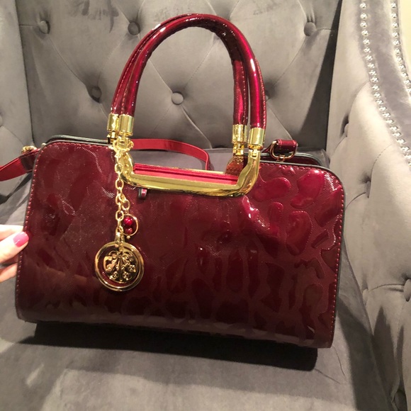 Bihou Red and Gold Purse - Picture 1 of 5